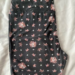 LulaRoe TC leggings